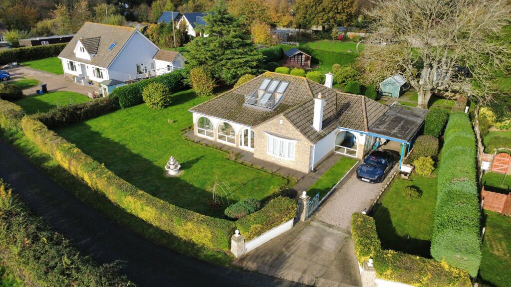 Bwau Maen, Knapp Lane, Alvington, Lydney - View 3