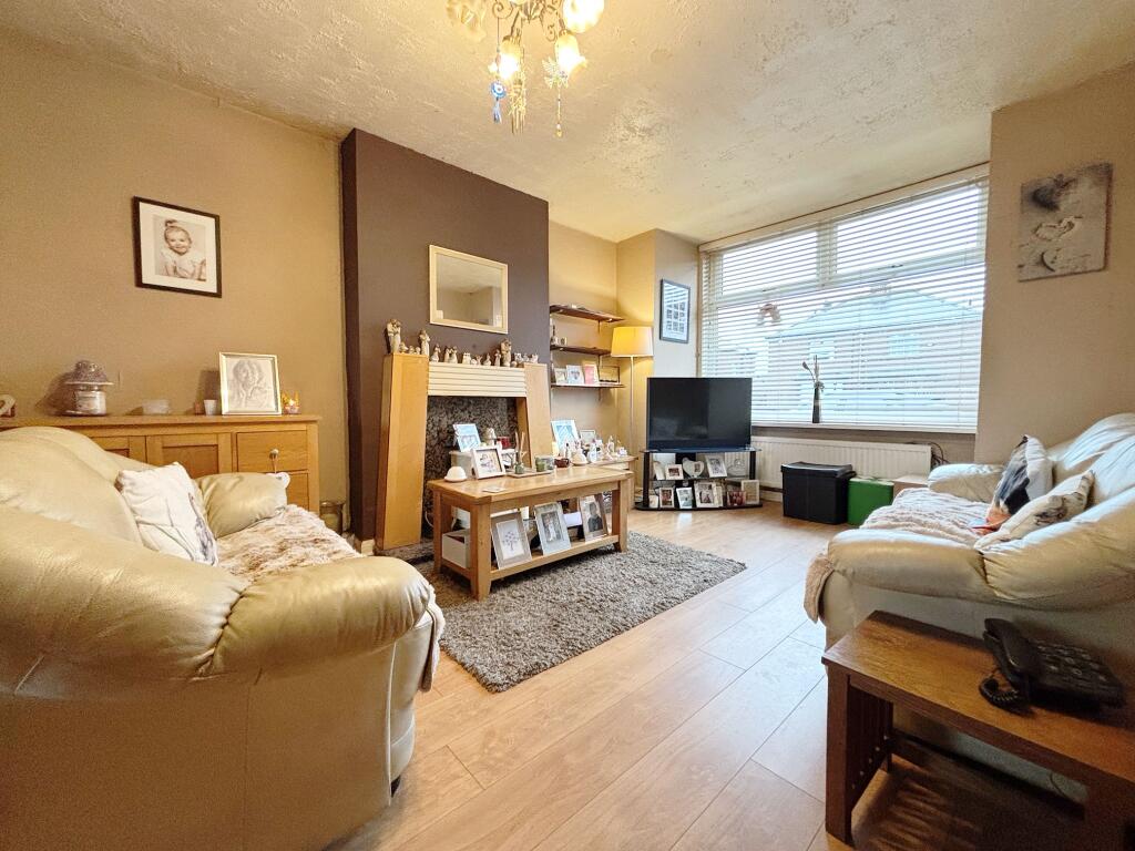 Downall Green Road, Ashton-In-Makerfield, Wigan, WN4 0LY photo 4