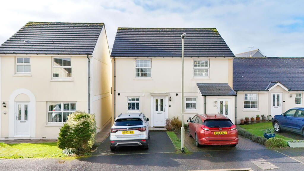 Main image of property: Lawn Gardens, Chudleigh, Newton Abbot, TQ13 0RB