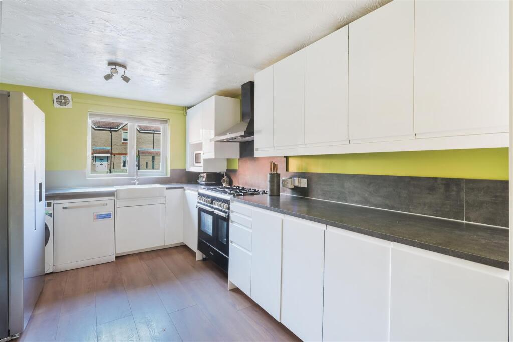 House in Kingston upon Thames - View 3