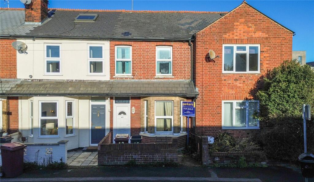 Main image of property: Cardiff Road, Reading, Berkshire, RG1