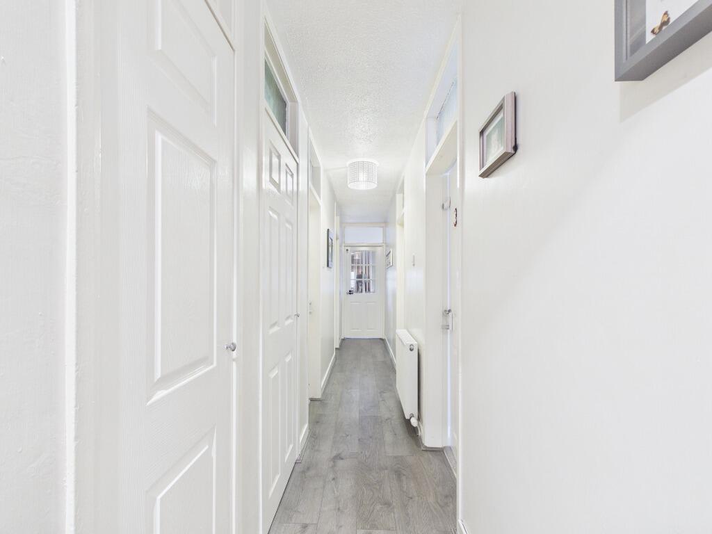 Apartment in Glasgow - View 2