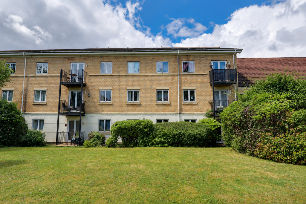 Main image of property: The Dell, Southampton