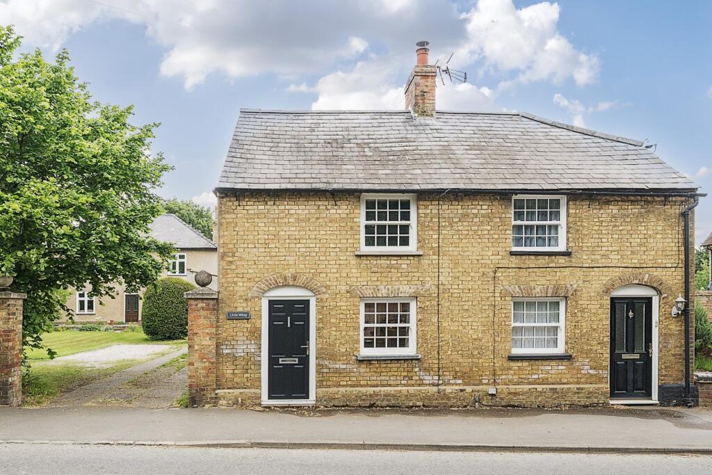 Main image of property: High Street, Flitton, MK45