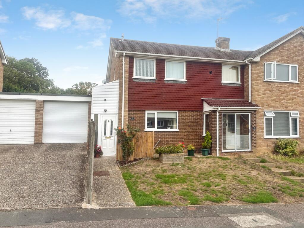 Main image of property: Oak Tree View, Farnham, Surrey, GU9