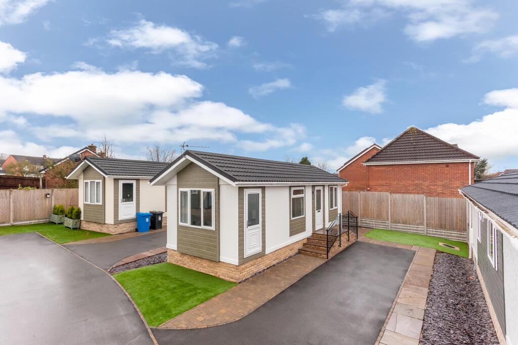 Main image of property: New Road, Featherstone, Wolverhampton