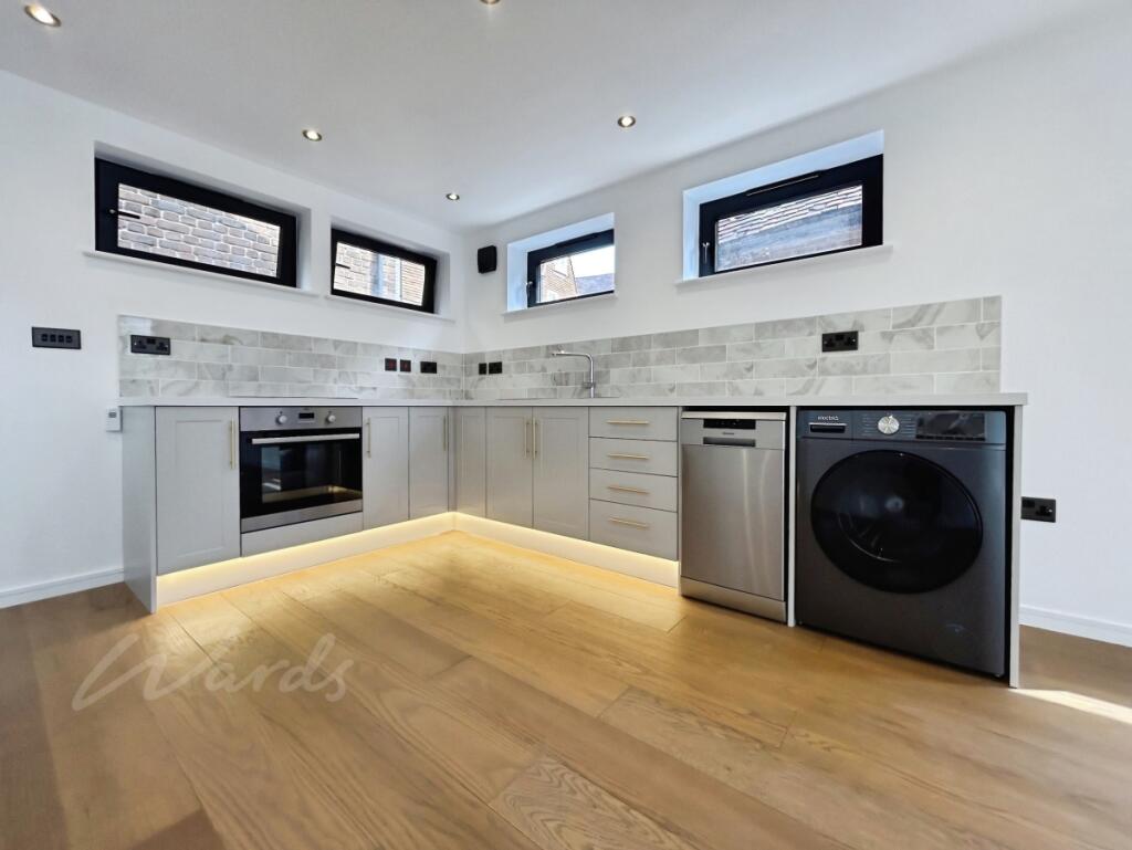 House in Tonbridge - View 2