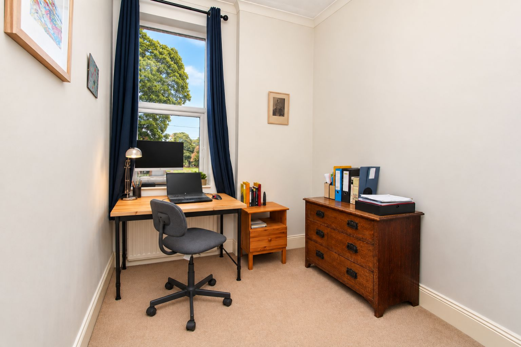 Apartment in Newcastle upon Tyne - More