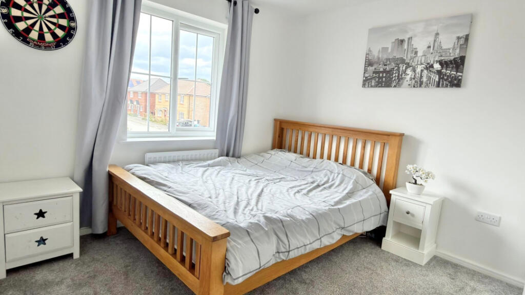House in Oldham - View 5