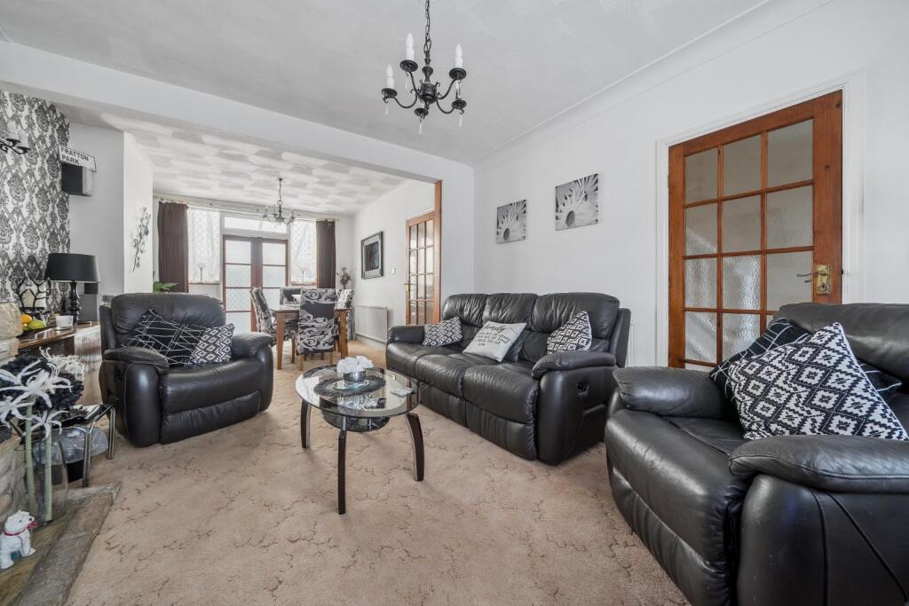 Aldermoor Road, Waterlooville - View 3