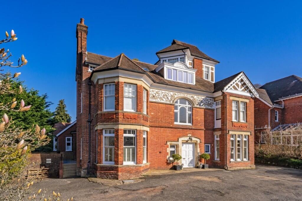 Main image of property: Boyne Park, Tunbridge Wells, Kent, TN4