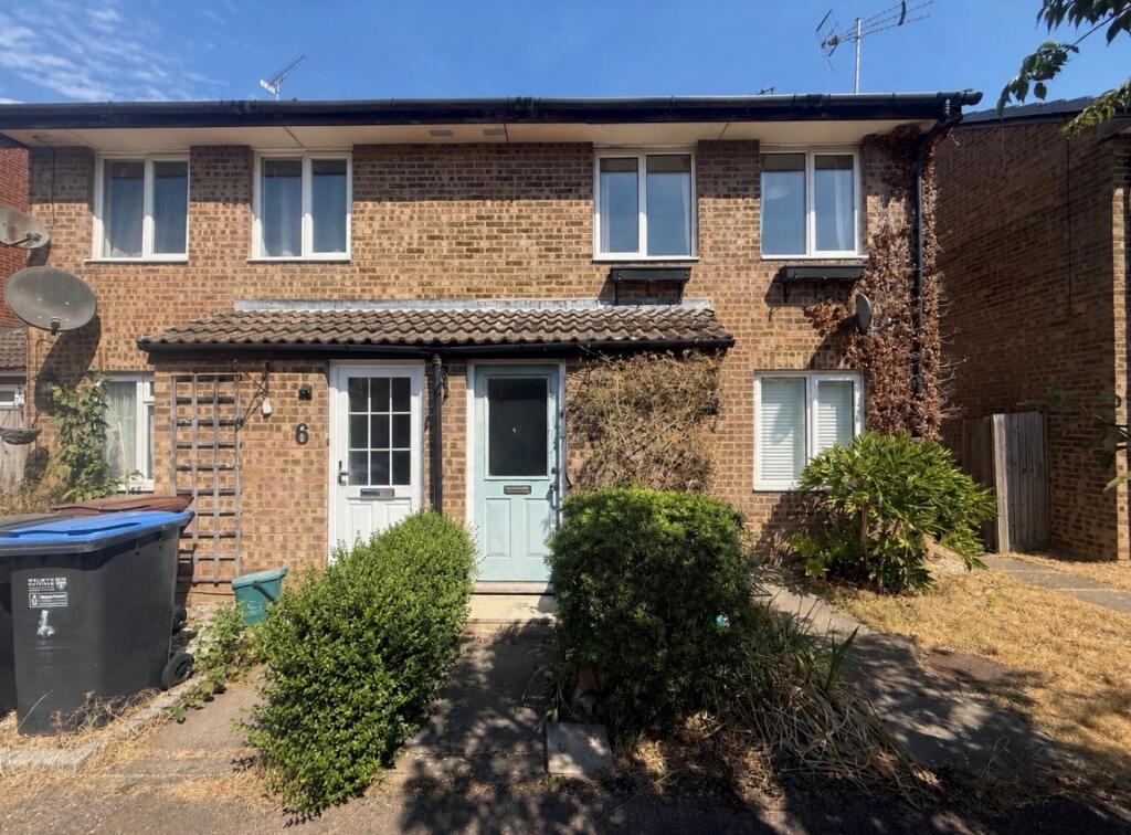 Main image of property: Yew Grove, WELWYN GARDEN CITY