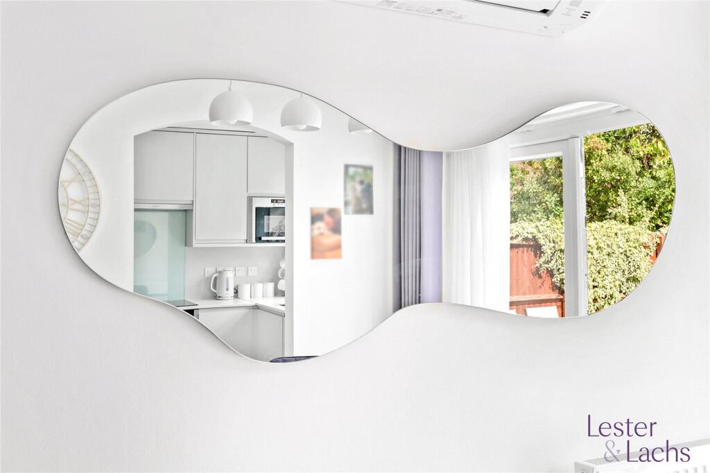 House in London - View 4