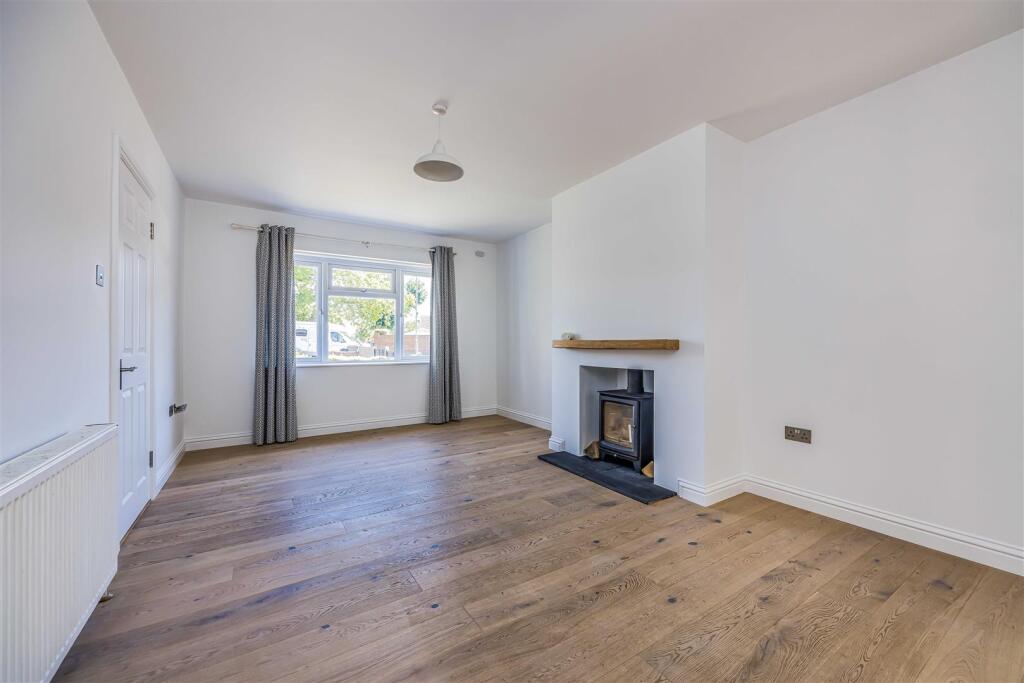 House in Portsmouth - View 4