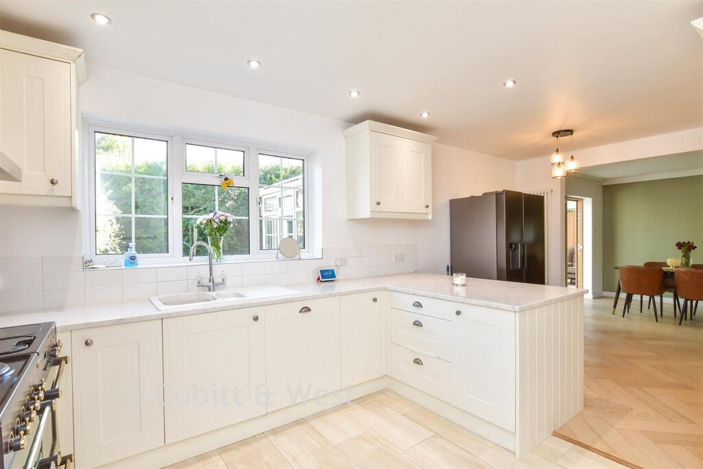 House in Lewes, South Street, South Chailey - View 5