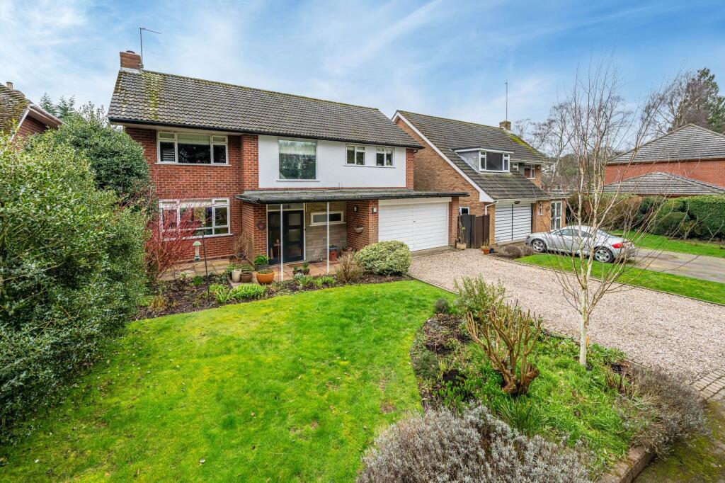 Main image of property: Wergs Road, Wolverhampton, WV6