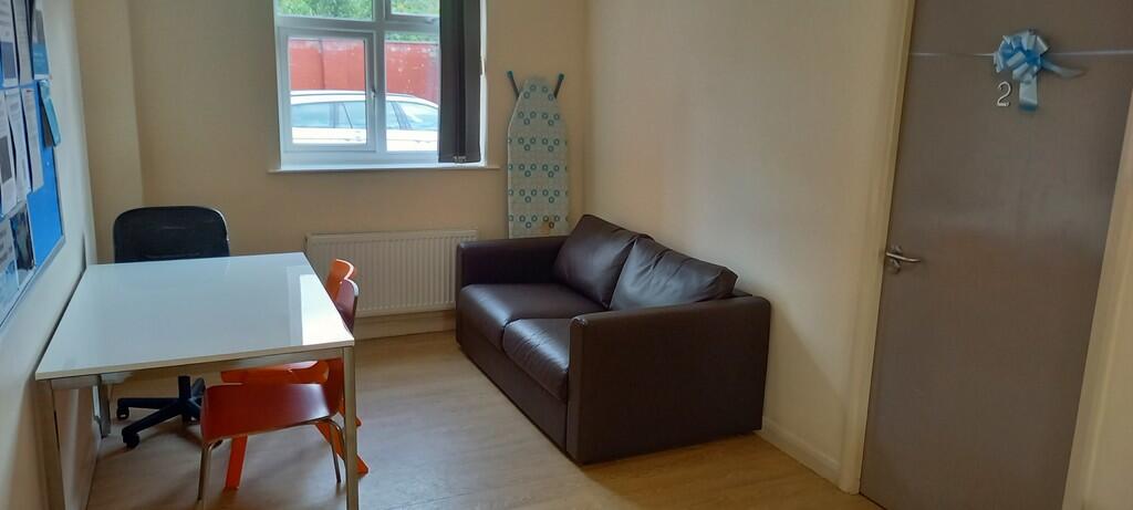 Apartment in Coventry, West Midlands - View 5