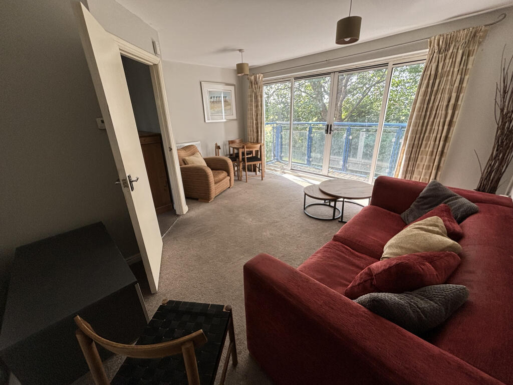 4 bedroom town house for rent