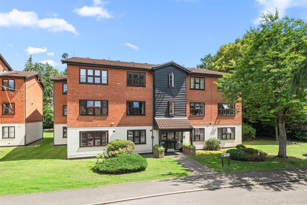 Main image of property: Queens Road, Weybridge
