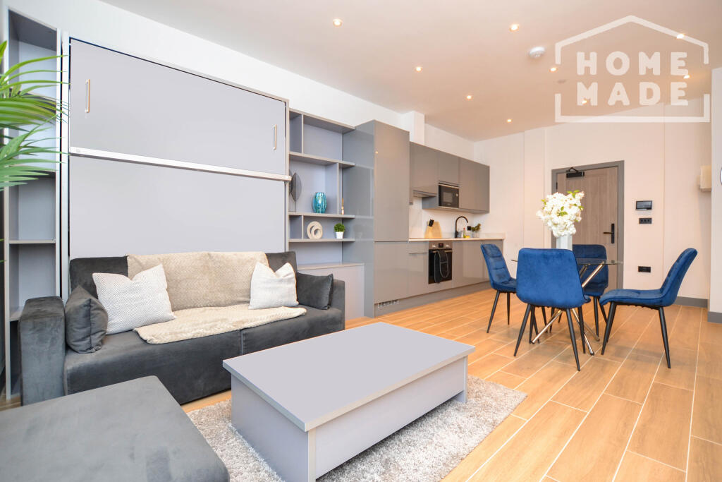 Main image of property: Avenir Court, N12