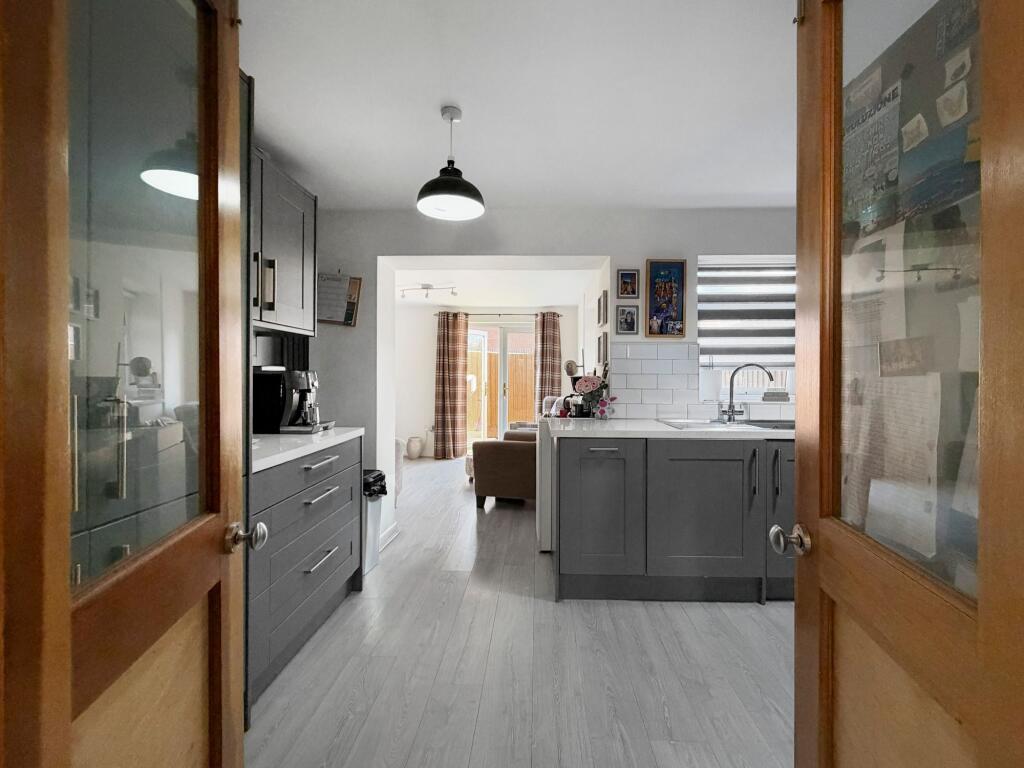 House in Cardiff - View 2