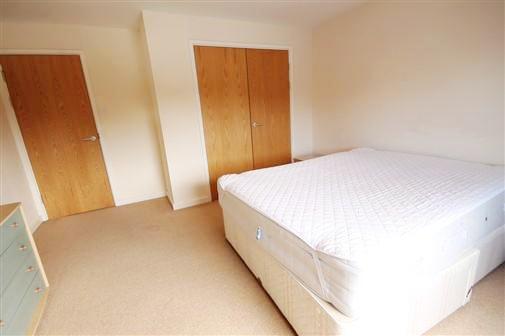 Apartment in Newcastle upon Tyne - More