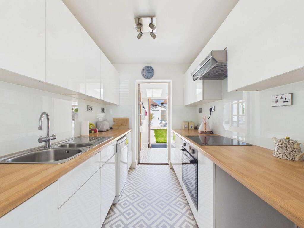 House in Worthing - View 5