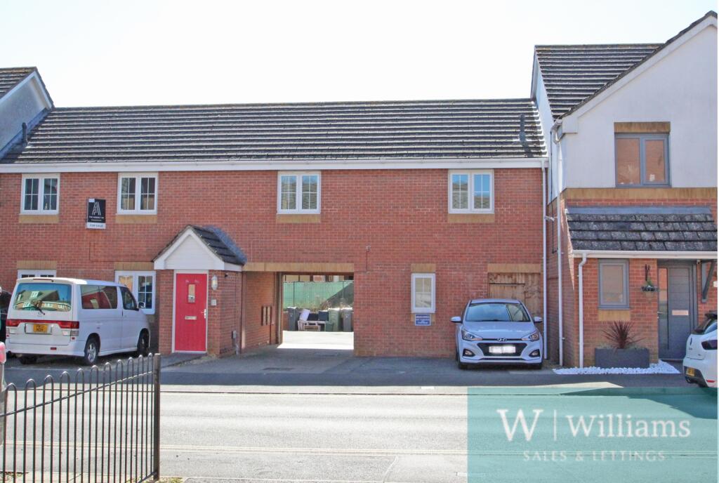 1-bed apartment on Snowberry Road, Newport, Isle of Wight, £136,950