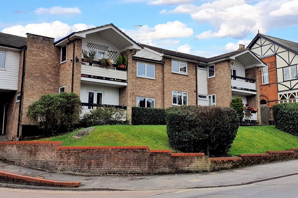 Main image of property: Cedar Court, Station Road, Epping