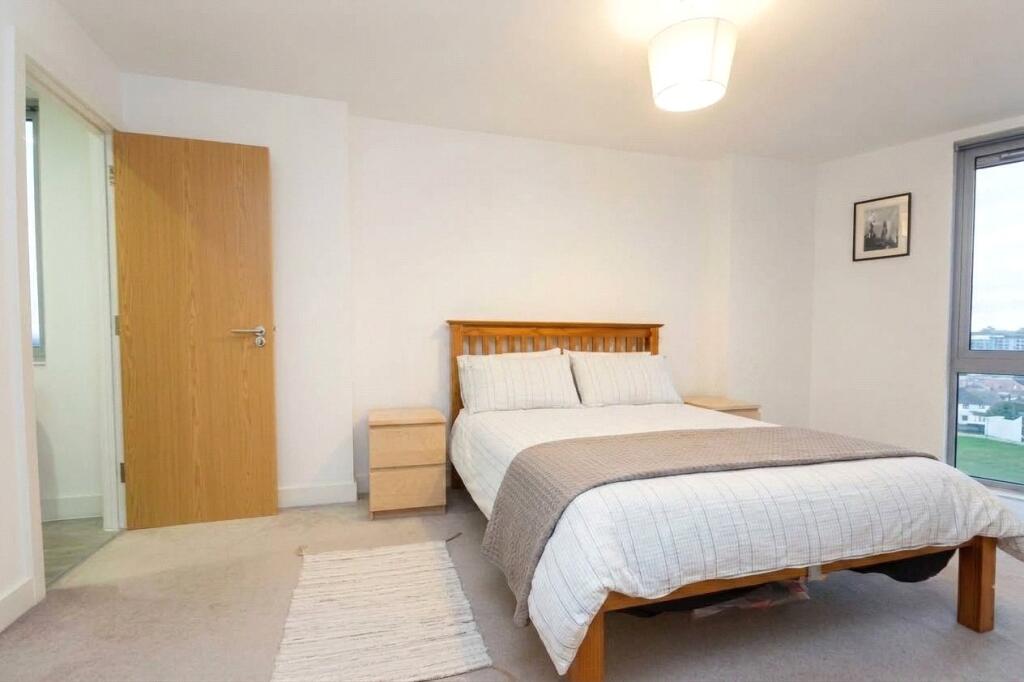Apartment in Bristol, Bishopston - View 5