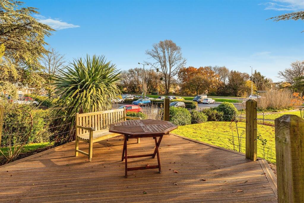 Main image of property: Sapphire Lodge, Nailsea, Bristol