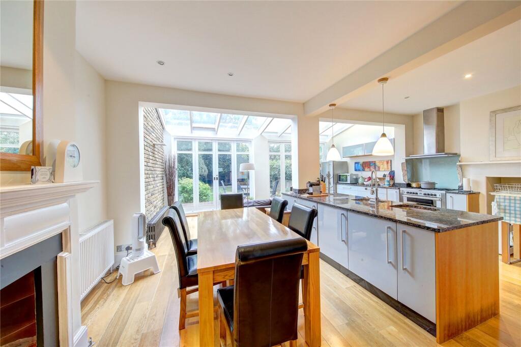 House in London - More