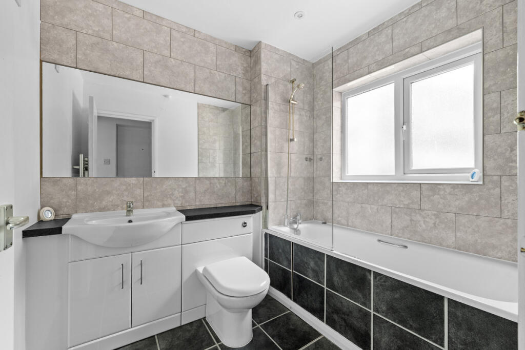 Apartment in Tandridge, Whyteleafe - View 4