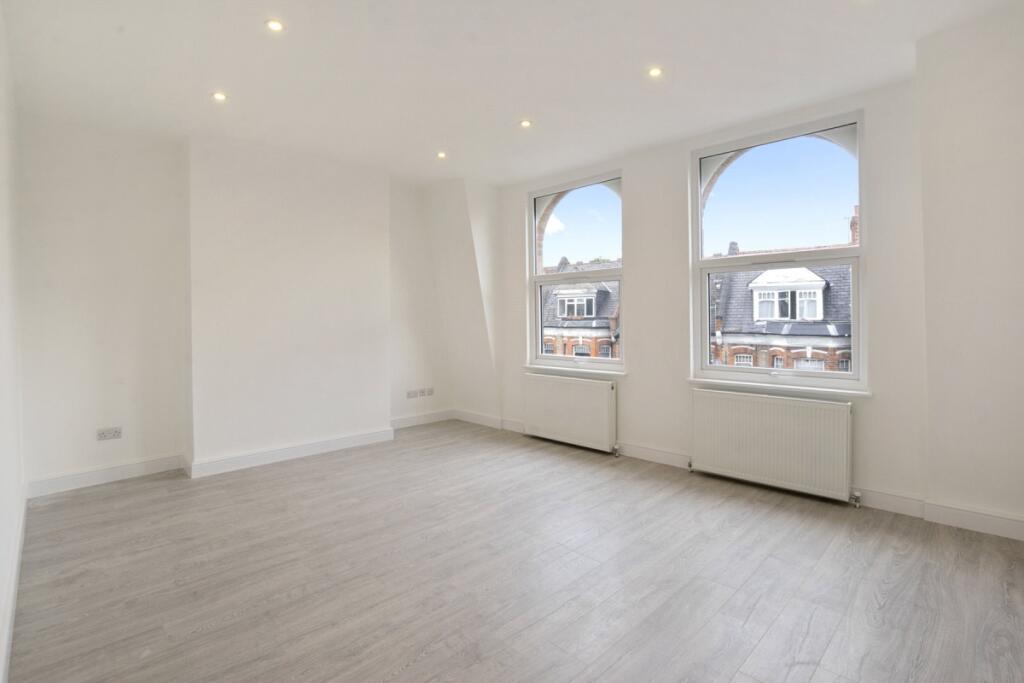 Main image of property: Broadway Parade London N8