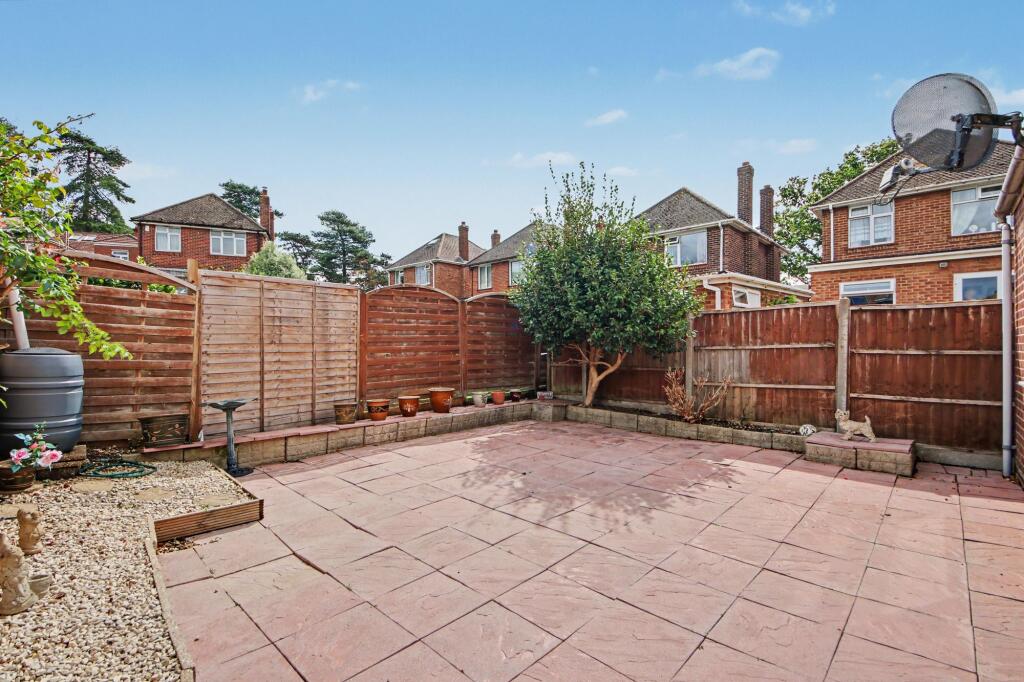 House in Southampton - View 4