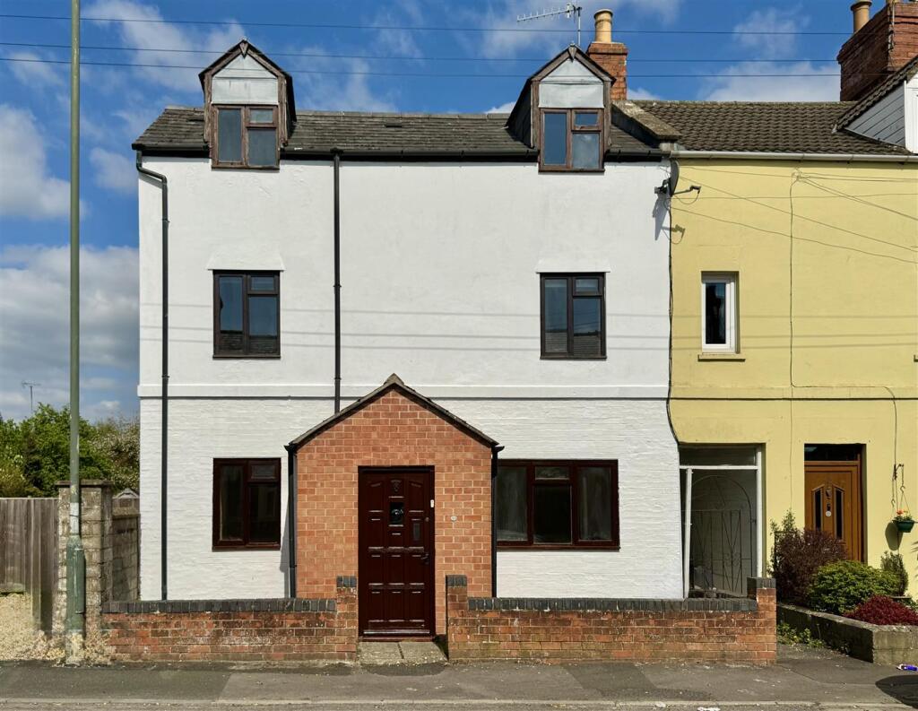 Main image of property: Cirencester Town