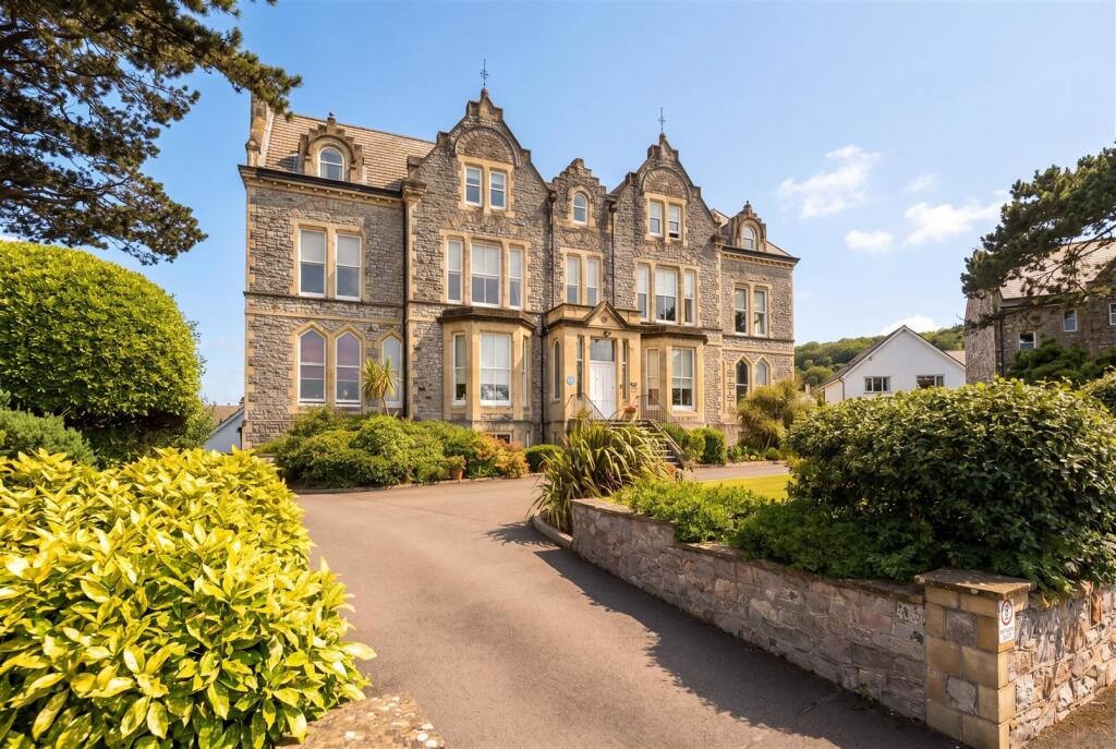 Main image of property: Landemann Circus, Weston-super-Mare
