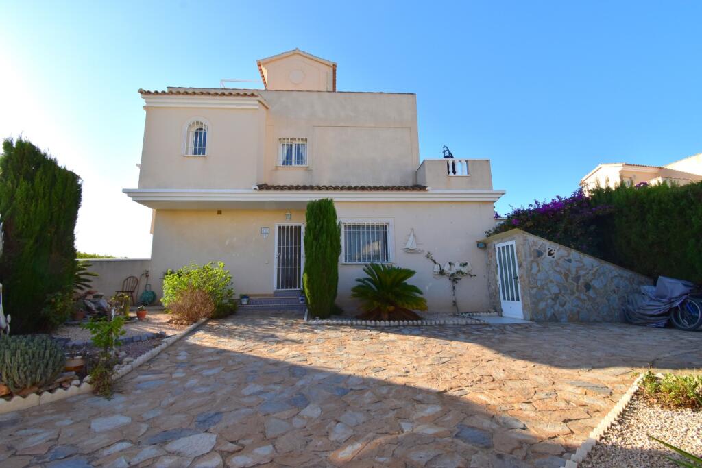 Main image of property: Valencia, Alicante, Los Altos