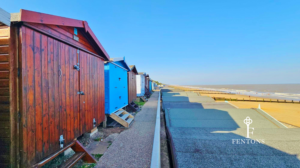 Studio house on Low Wall, Frinton-on-Sea, £25,000