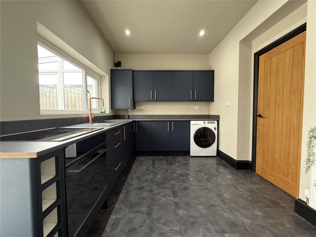 House in Shrewsbury, Shropshire - View 2