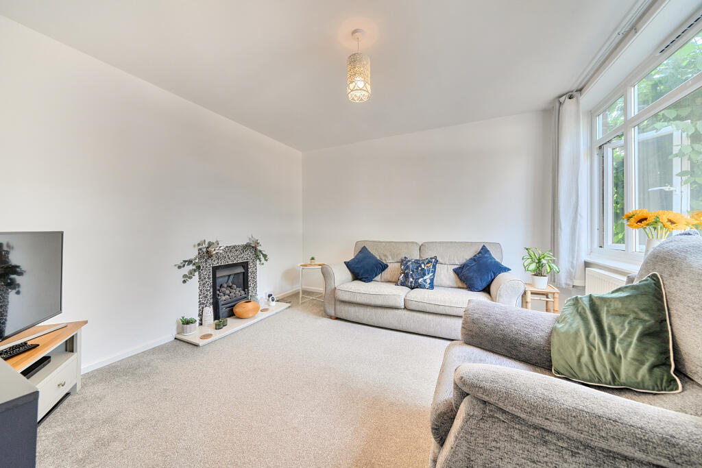 House in Taunton - View 2