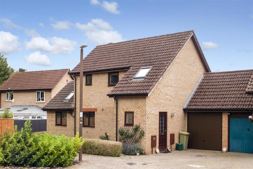 Main image of property: Chevalier Grove, Crownhill, Milton Keynes