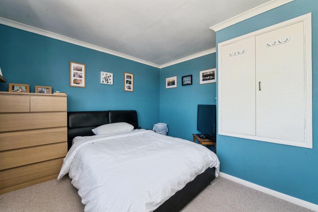House in Tiverton - More