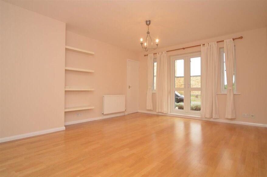 Apartment in St Albans - View 2