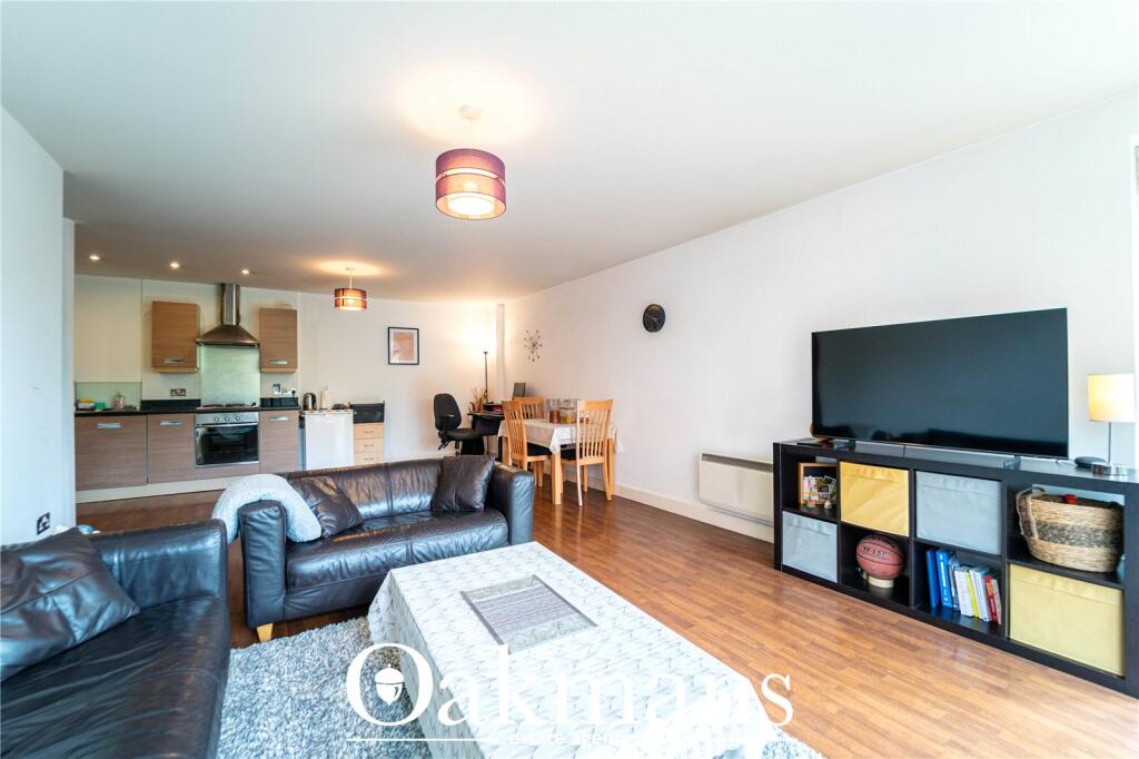 Apartment in Birmingham - More
