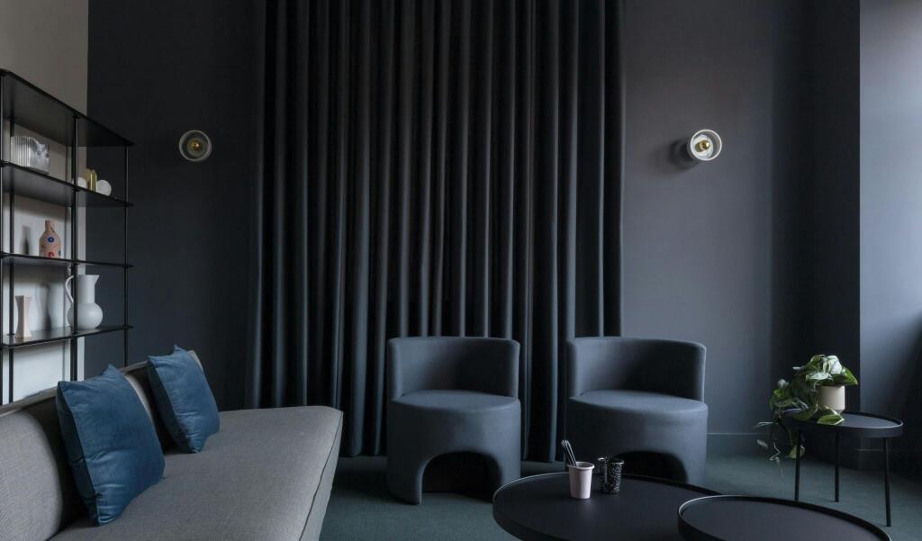 Lounge.jpg