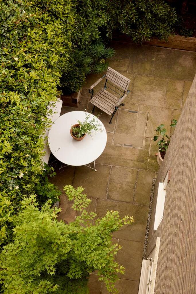 House in Richmond, Kew - View 5