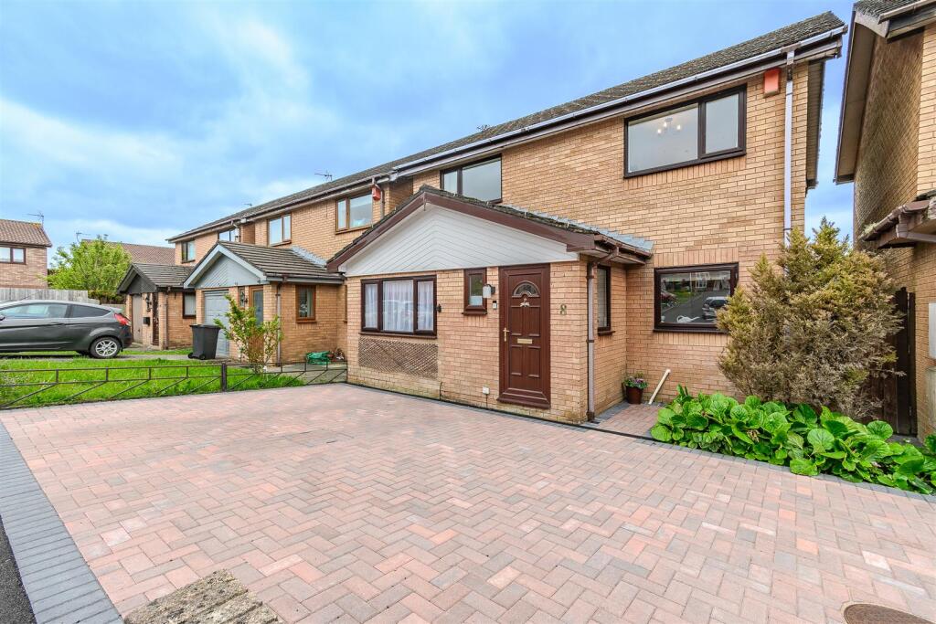 Main image of property: Hardy Close, Barry