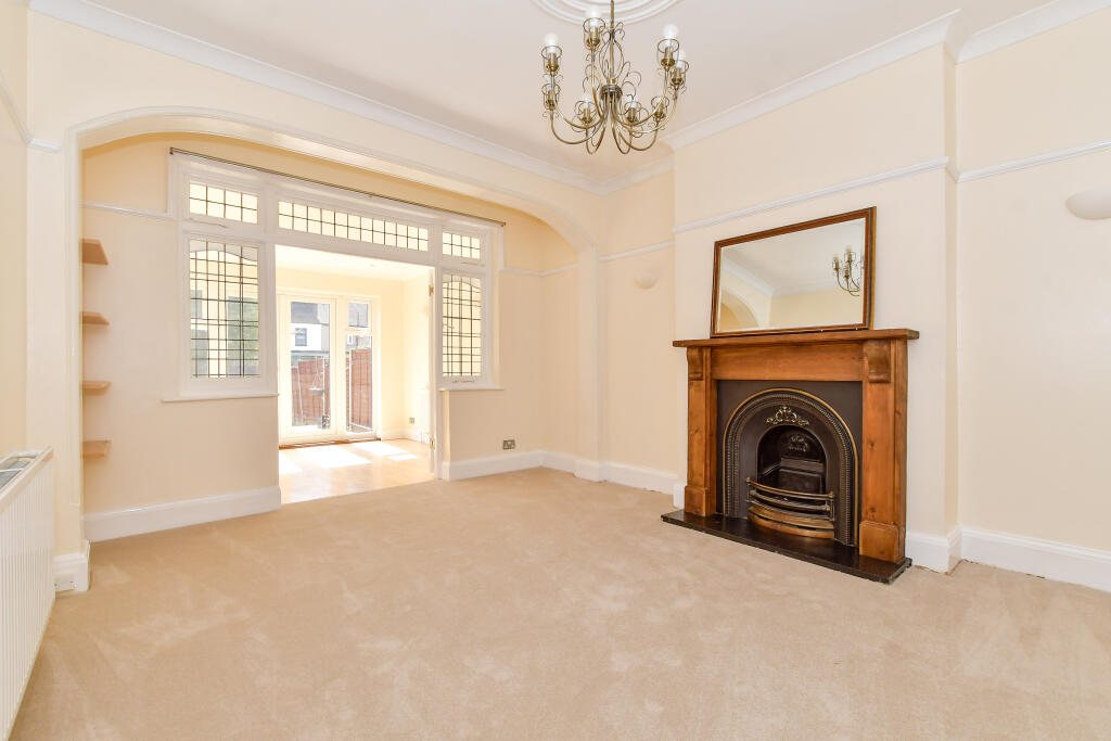 House in Ilford - View 4