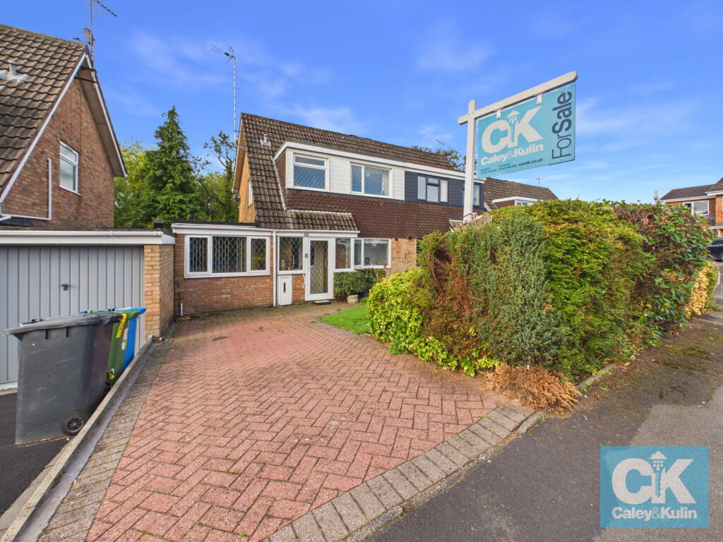 4-bed semi-detached on Wulfric Close, Penkridge, Stafford, ST19 5, £269,000